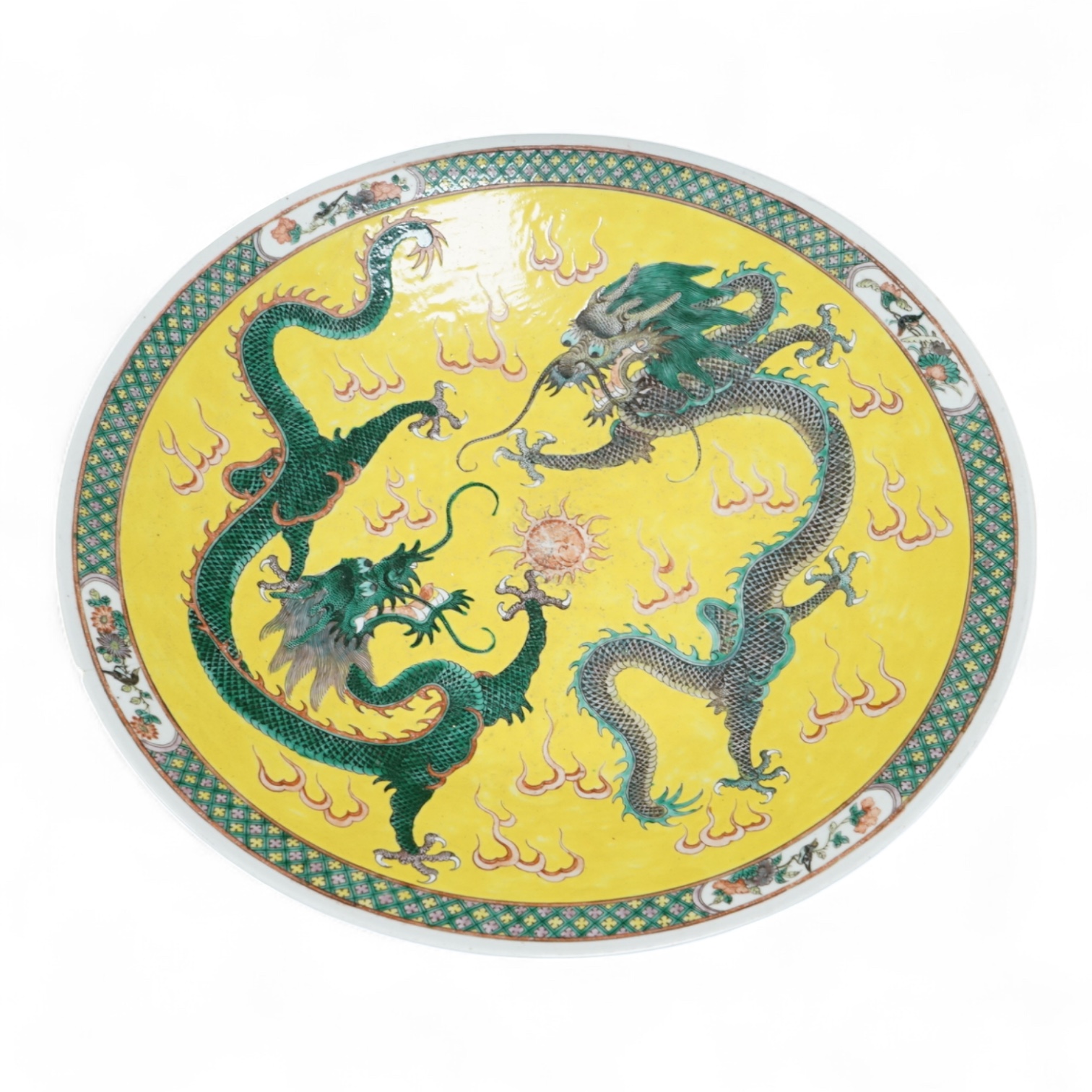 A Chinese yellow ground ‘dragon’ charger, Guangxu period (1875-1908), 47cm diameter.